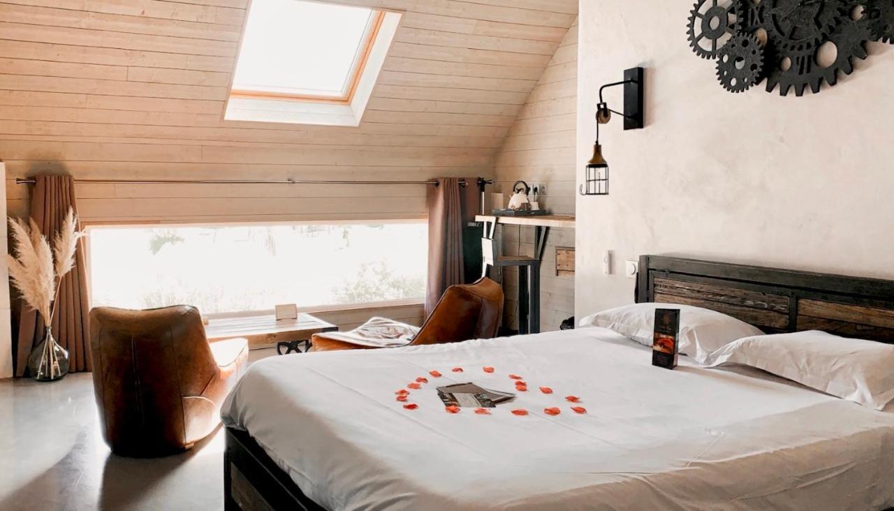 Abri Cosy - Suite Romantique En Camargue サン・ジル エクステリア 写真