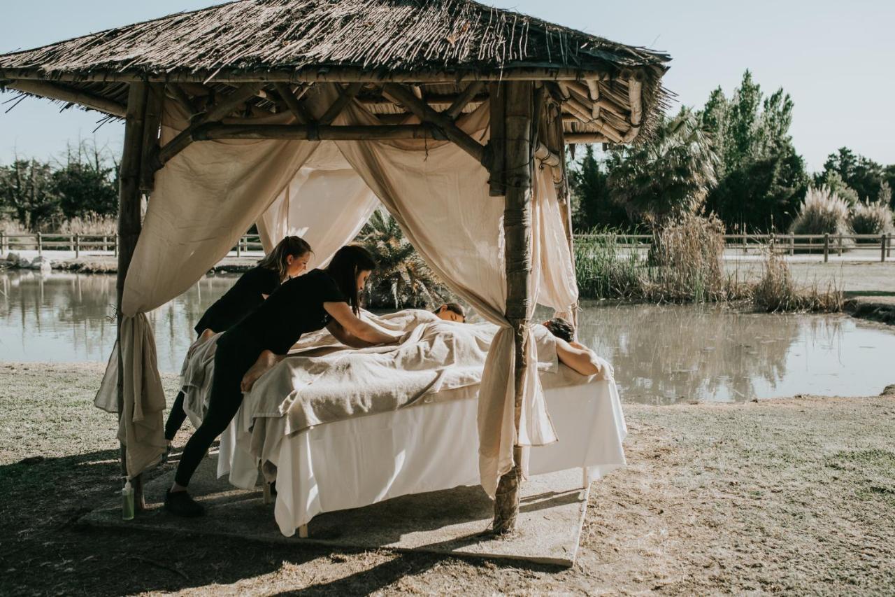 Abri Cosy - Suite Romantique En Camargue サン・ジル エクステリア 写真
