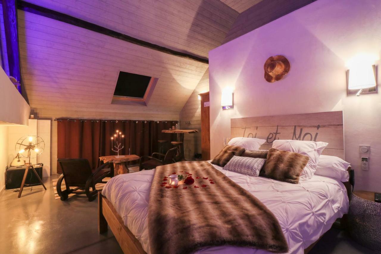 Abri Cosy - Suite Romantique En Camargue サン・ジル エクステリア 写真